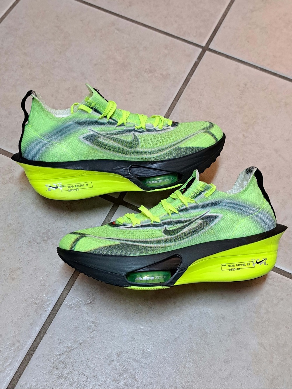 Nike Alphafly 3 "Ekiden Pack" Running Shoes - Men's size 6 / Women's size 7.5